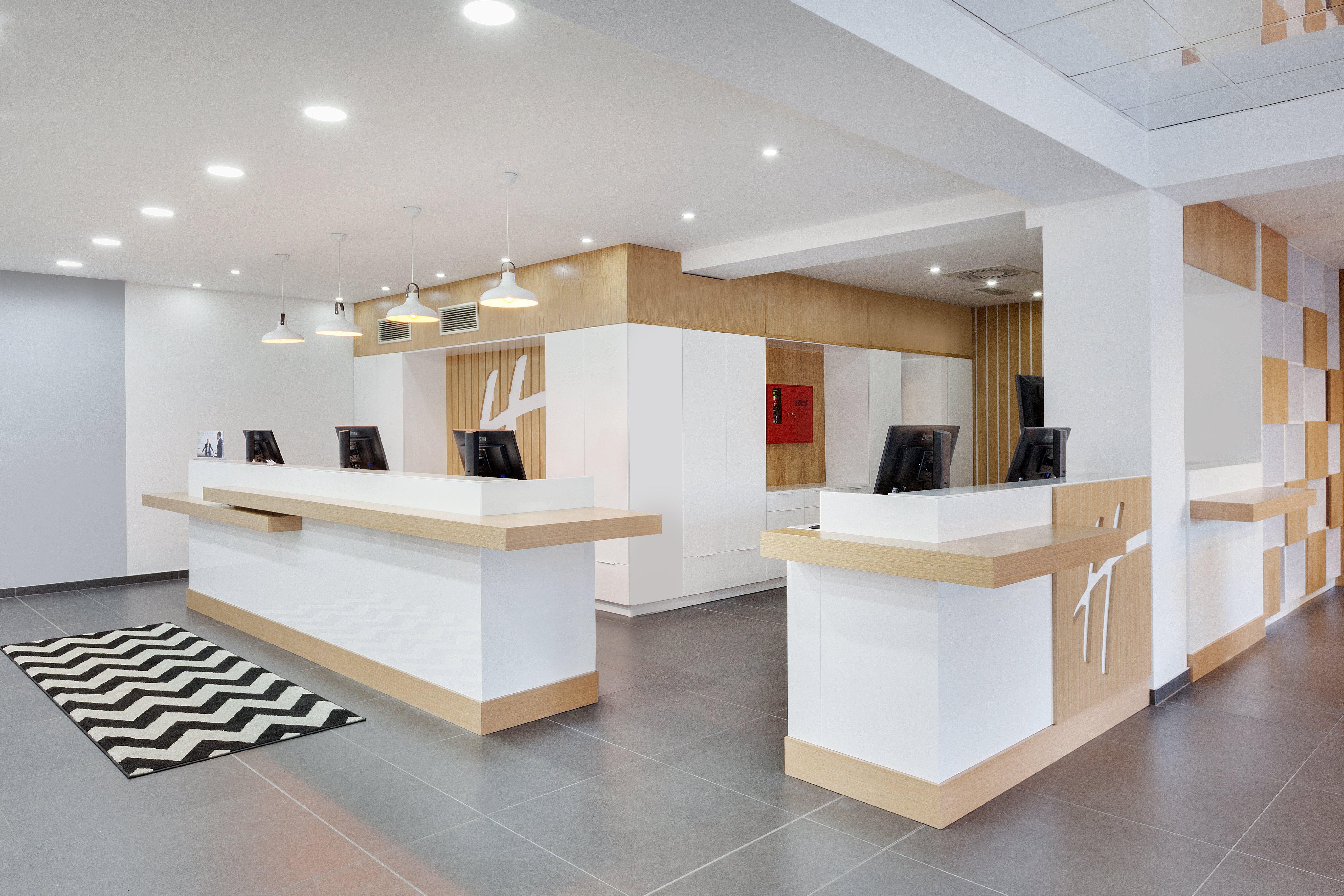 Hotel City-east Landsberger Allee 4*